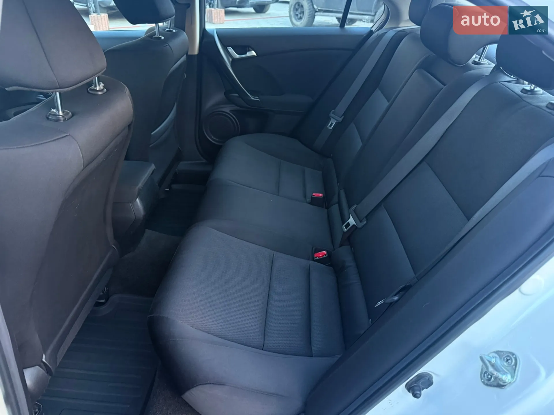2011 Honda Accord - мініатюра 32