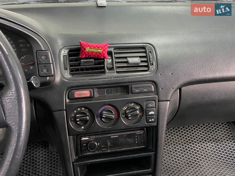 Седан Honda Accord 1993 в Киеве