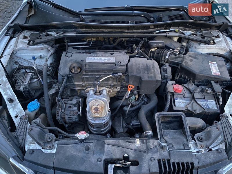 Седан Honda Accord 2013 в Днепре