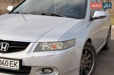 Седан Honda Accord 2005 в Бурыни