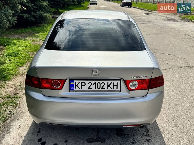 Седан Honda Accord 2005 в Запорожье