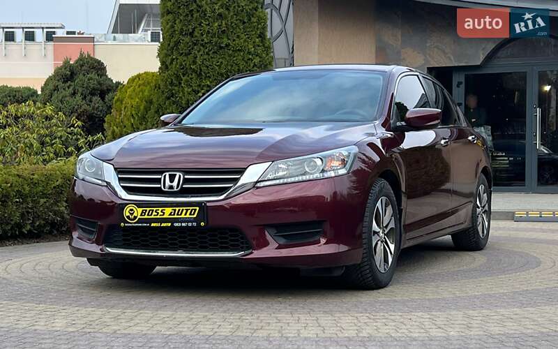 Седан Honda Accord 2014 в Львове