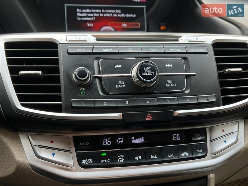 Седан Honda Accord 2014 в Львове