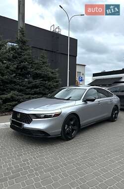 Седан Honda Accord 2023 в Киеве