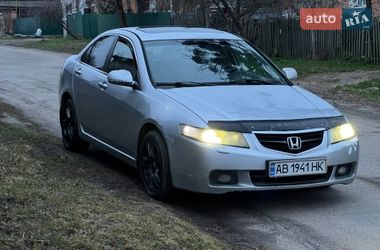 Седан Honda Accord 2005 в Виннице