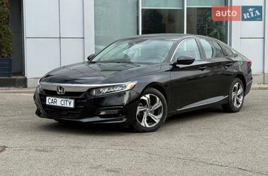 Седан Honda Accord 2018 в Києві