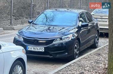 Седан Honda Accord 2016 в Києві