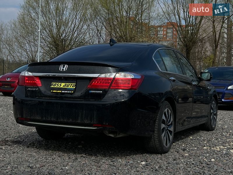 Седан Honda Accord 2014 в Львове