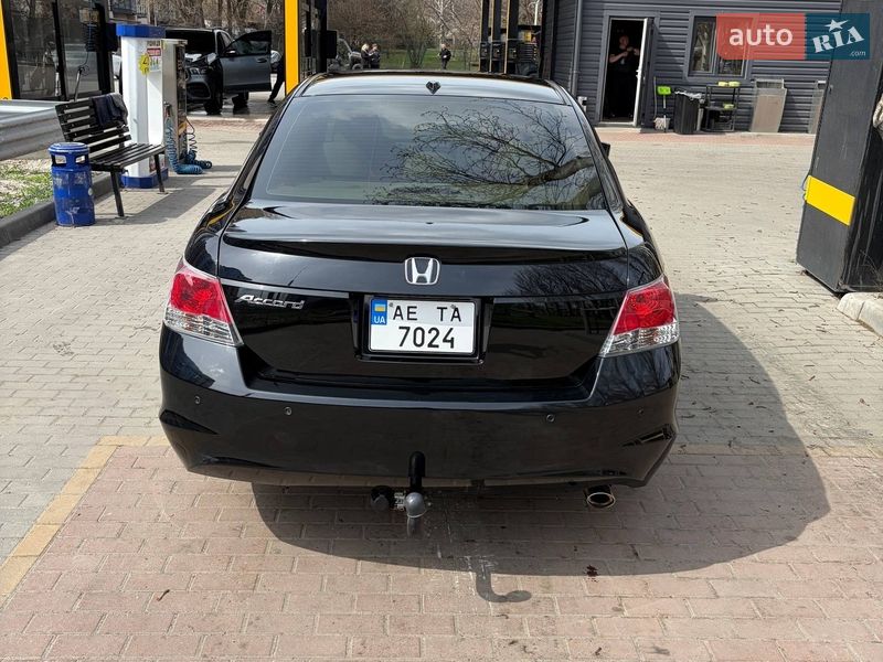 Седан Honda Accord 2008 в Днепре
