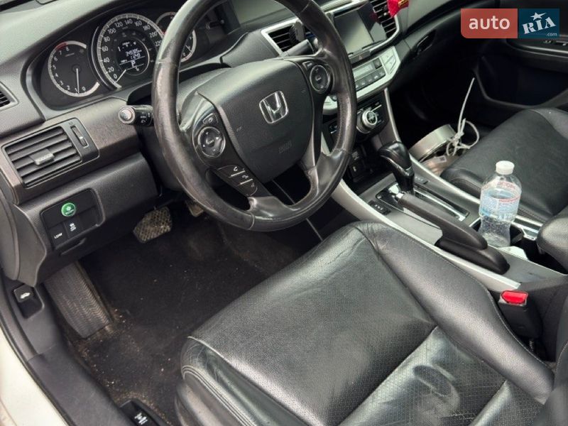 Седан Honda Accord 2013 в Ивано-Франковске