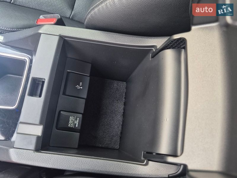 Седан Honda Accord 2016 в Днепре