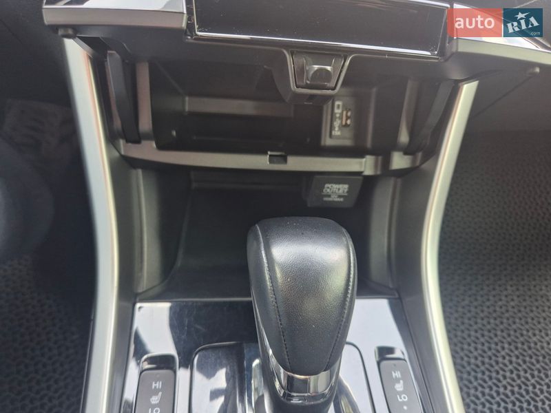 Седан Honda Accord 2016 в Днепре