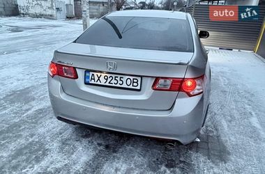 Седан Honda Accord 2010 в Києві