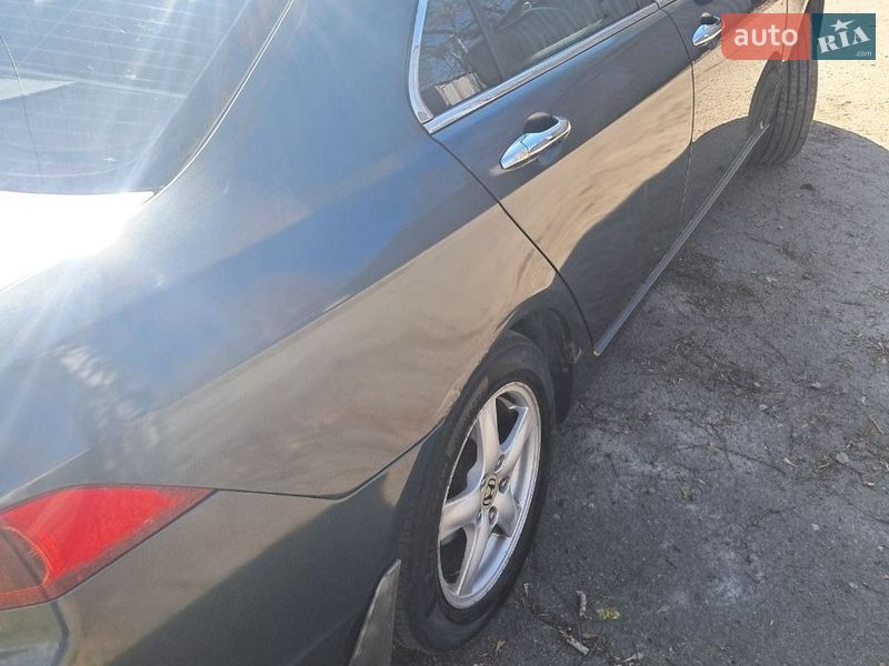 Седан Honda Accord 2005 в Вишневом