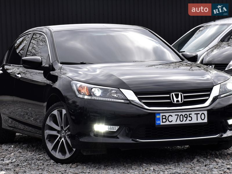 Седан Honda Accord 2014 в Дрогобичі