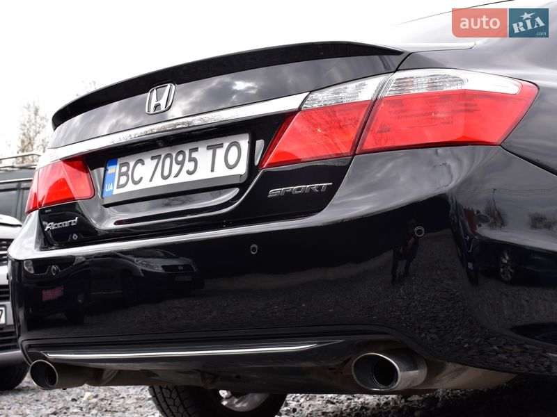 Седан Honda Accord 2014 в Дрогобичі