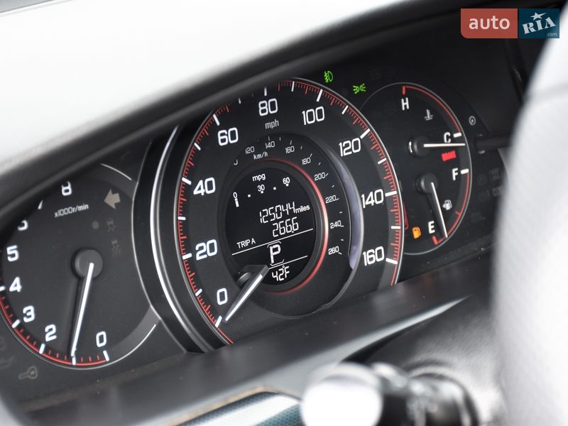 Седан Honda Accord 2014 в Дрогобичі