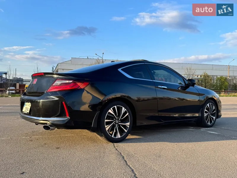 Honda Accord 2017 VIN 1HGCT1B82HA008105 фото оголошення 5 з 81
