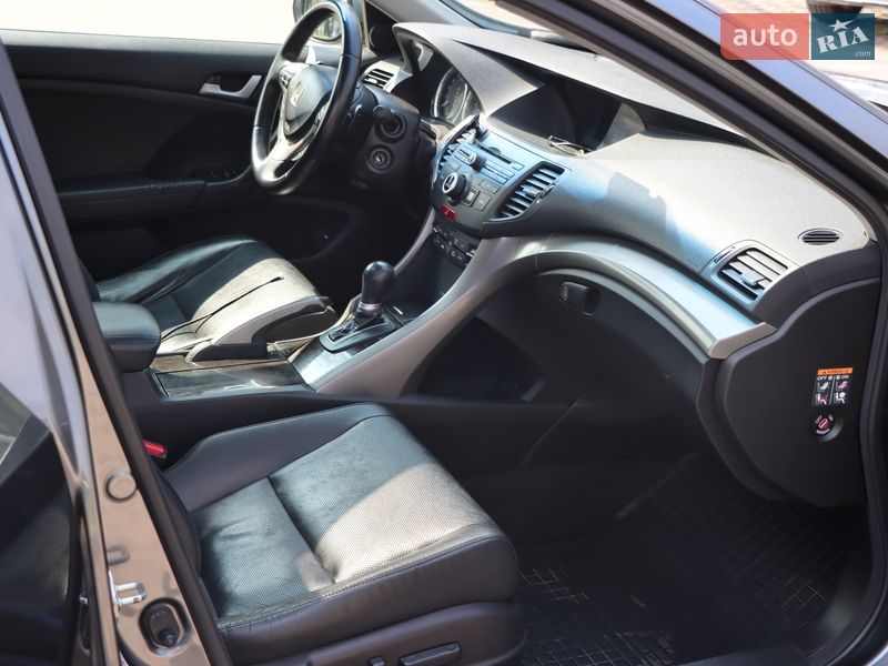 Седан Honda Accord 2008 в Киеве