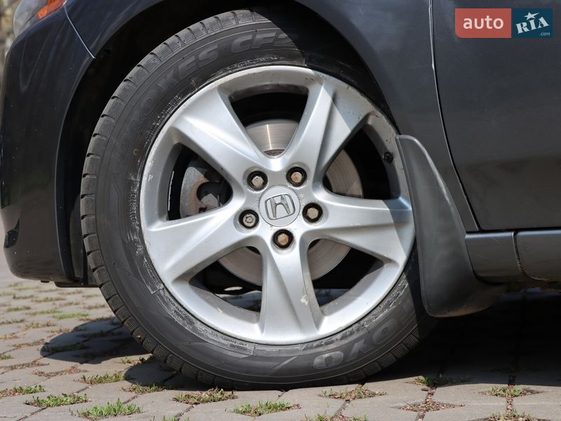 Седан Honda Accord 2008 в Киеве