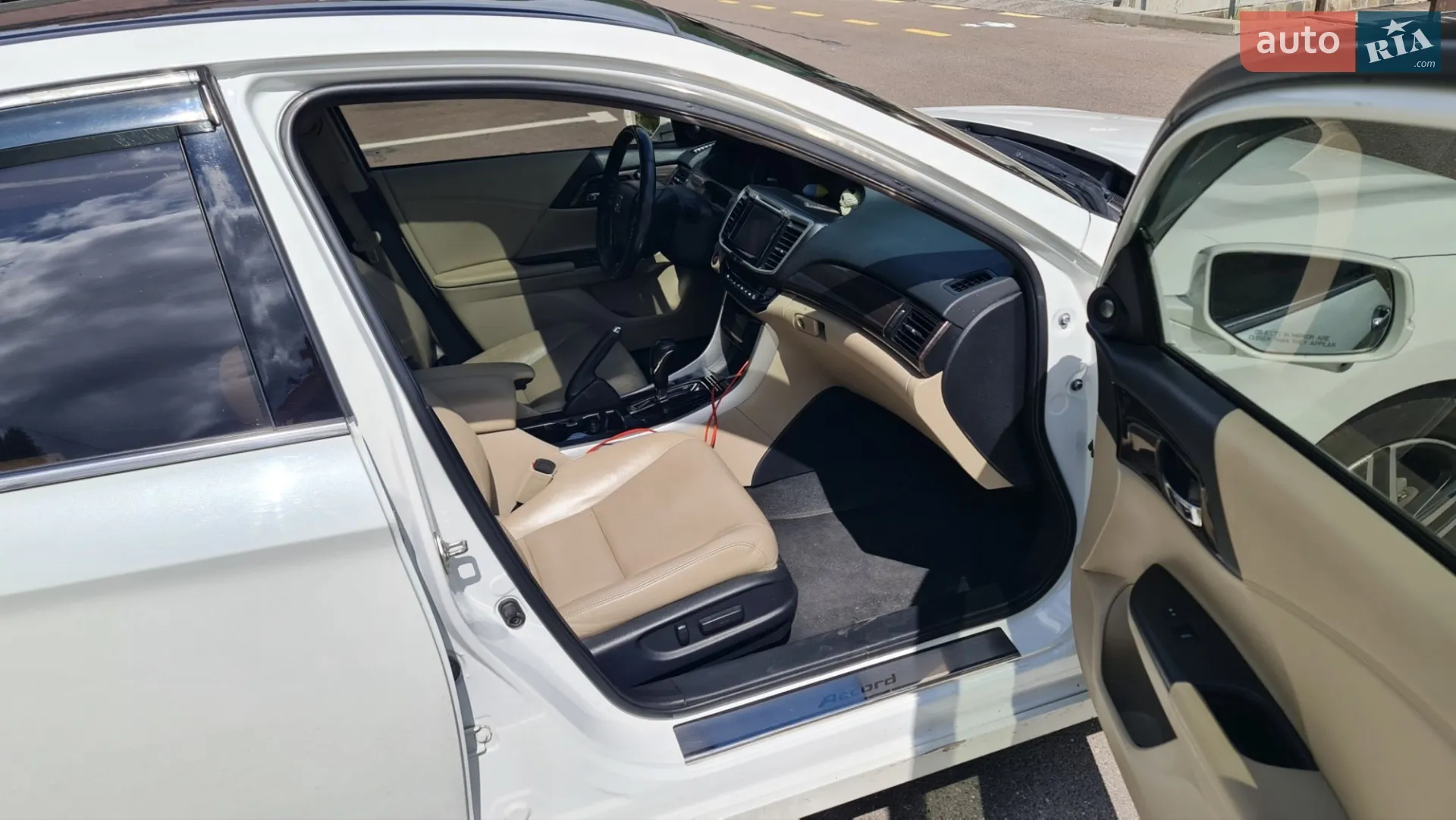 2016 Honda Accord - мініатюра 3