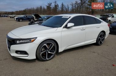 Седан Honda Accord 2020 в Киеве