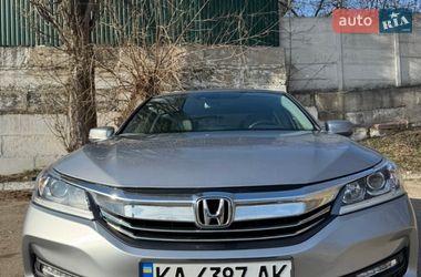 Седан Honda Accord 2016 в Києві