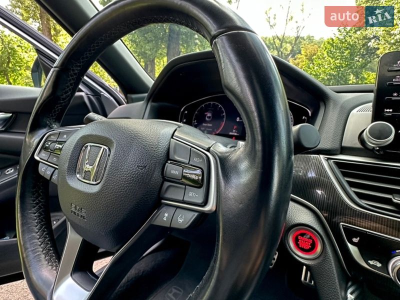Седан Honda Accord 2020 в Киеве