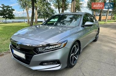 Седан Honda Accord 2020 в Киеве
