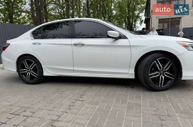 Седан Honda Accord 2016 в Новомосковске