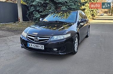 Седан Honda Accord 2006 в Киеве