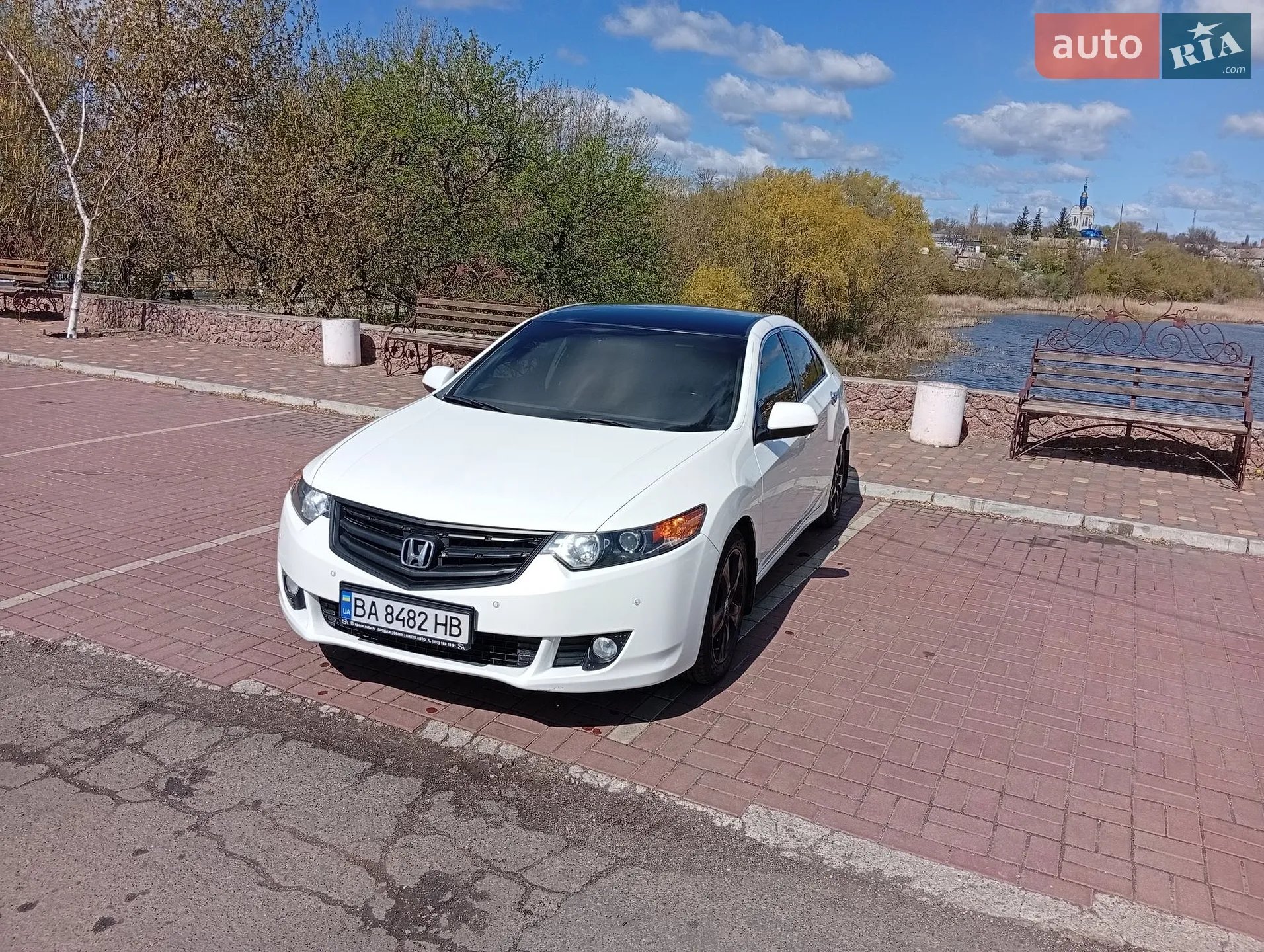 2010 Honda Accord - мініатюра 2