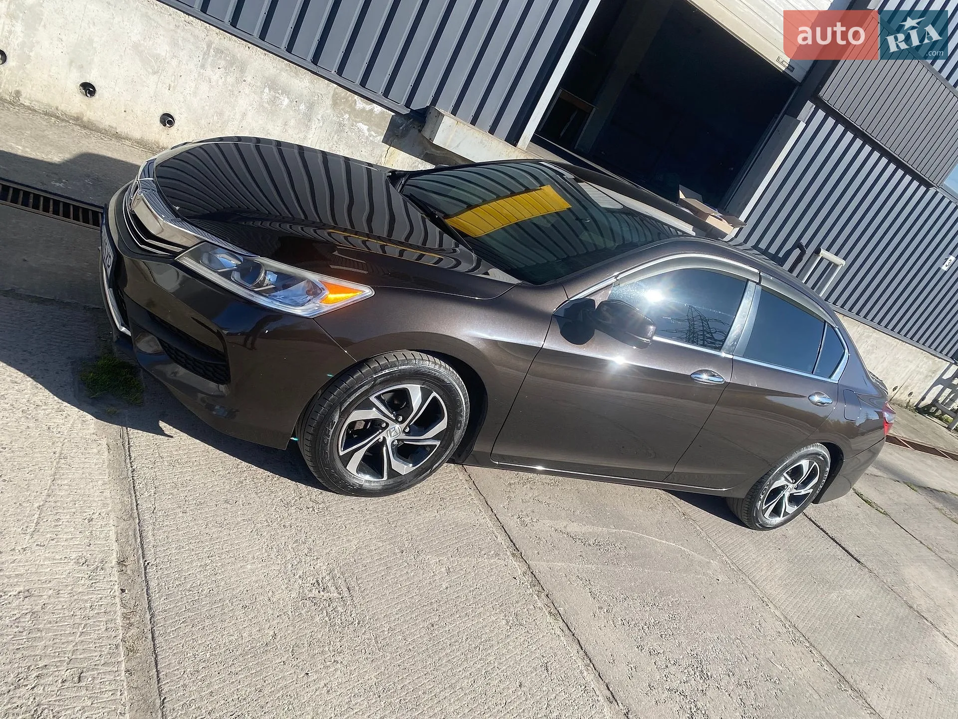 2015 Honda Accord - мініатюра 2