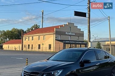 Седан Honda Accord 2014 в Львові