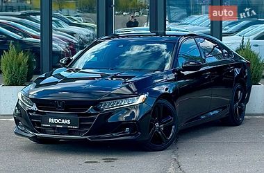 Седан Honda Accord 2021 в Кременчуге