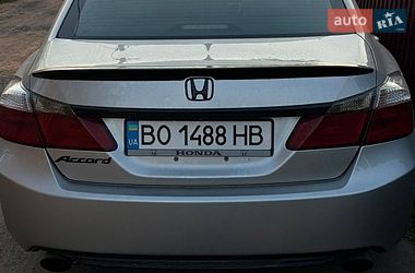 Седан Honda Accord 2014 в Виннице