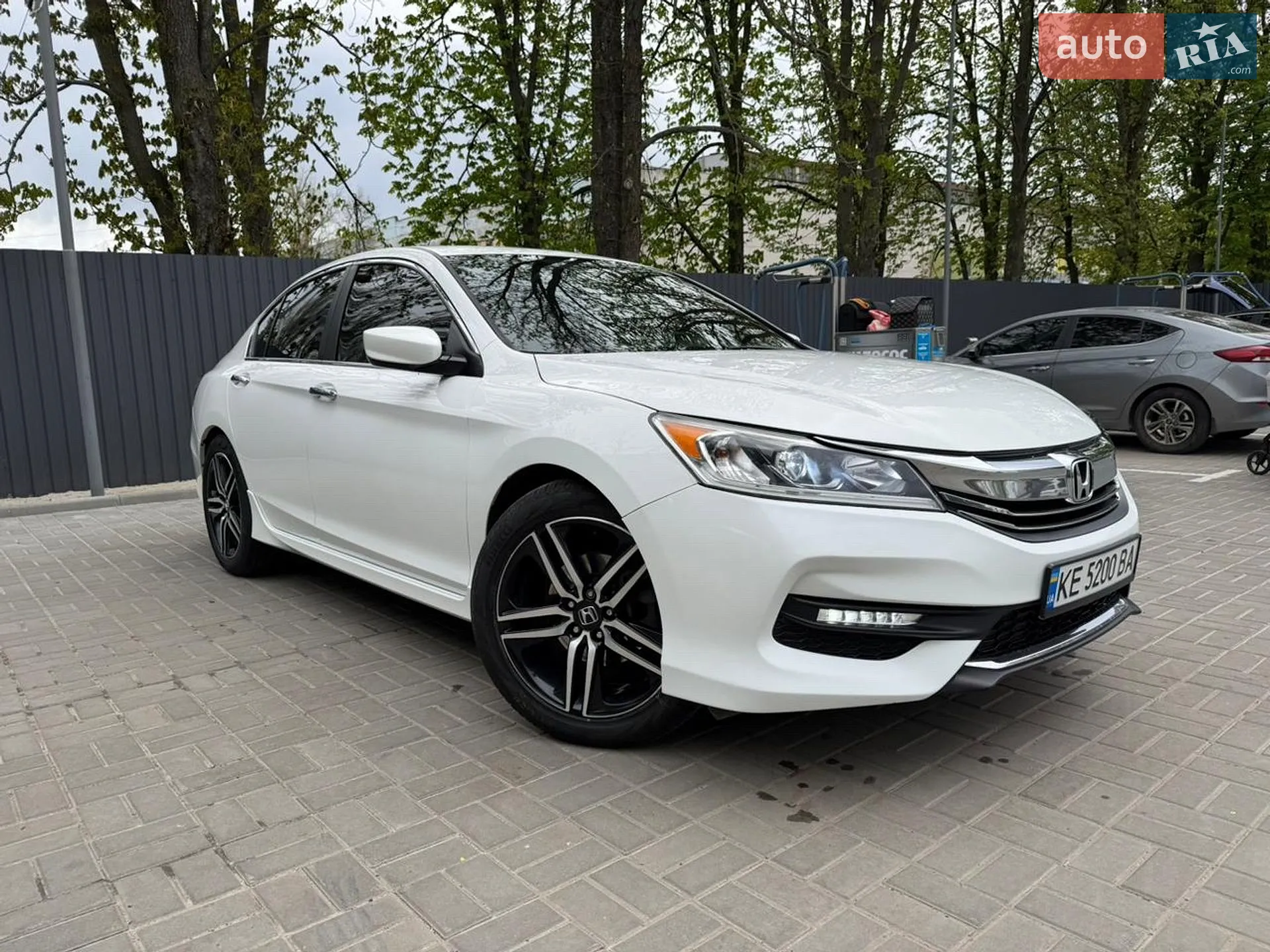 2016 Honda Accord - мініатюра 11