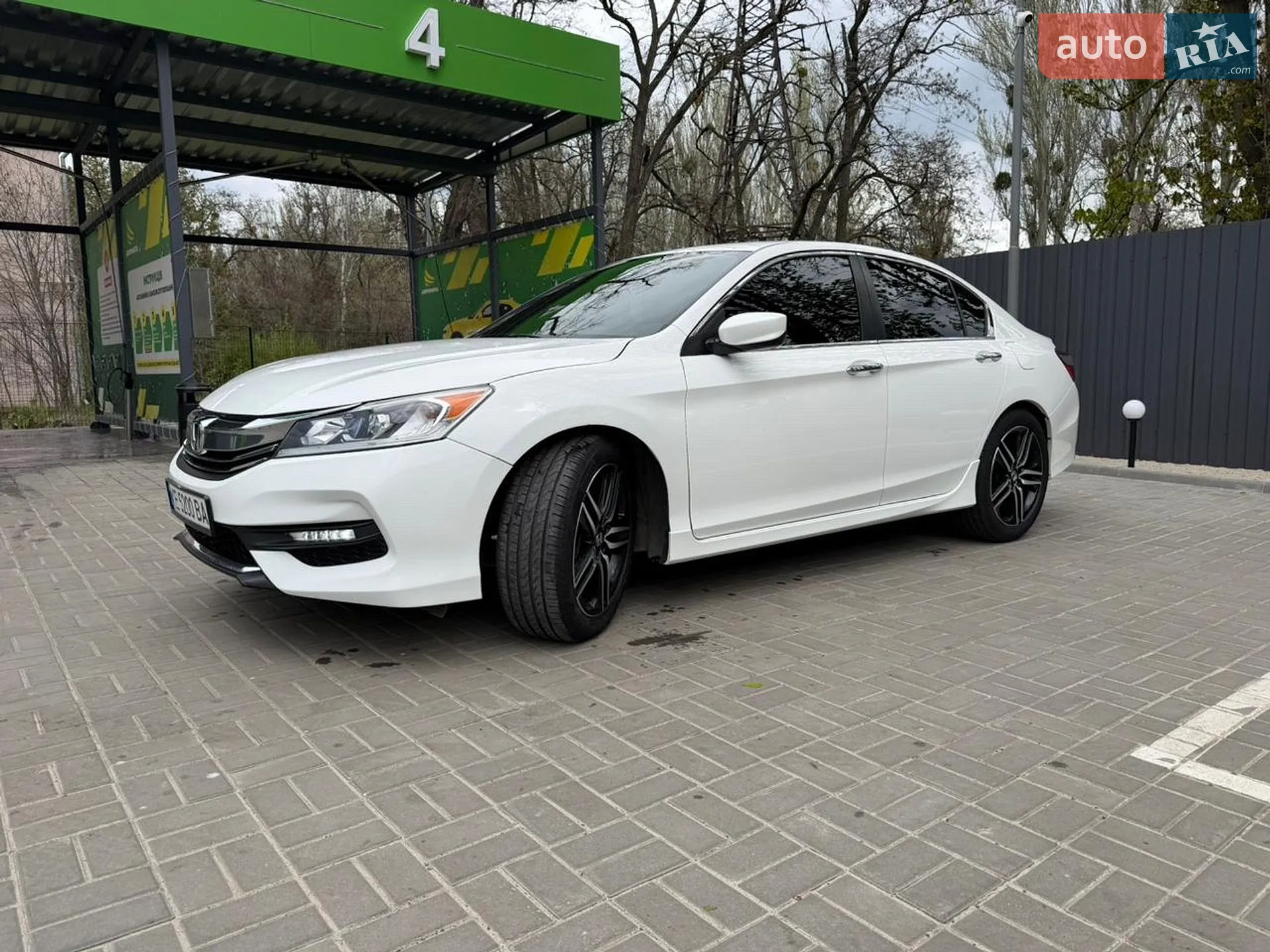 2016 Honda Accord - мініатюра 12