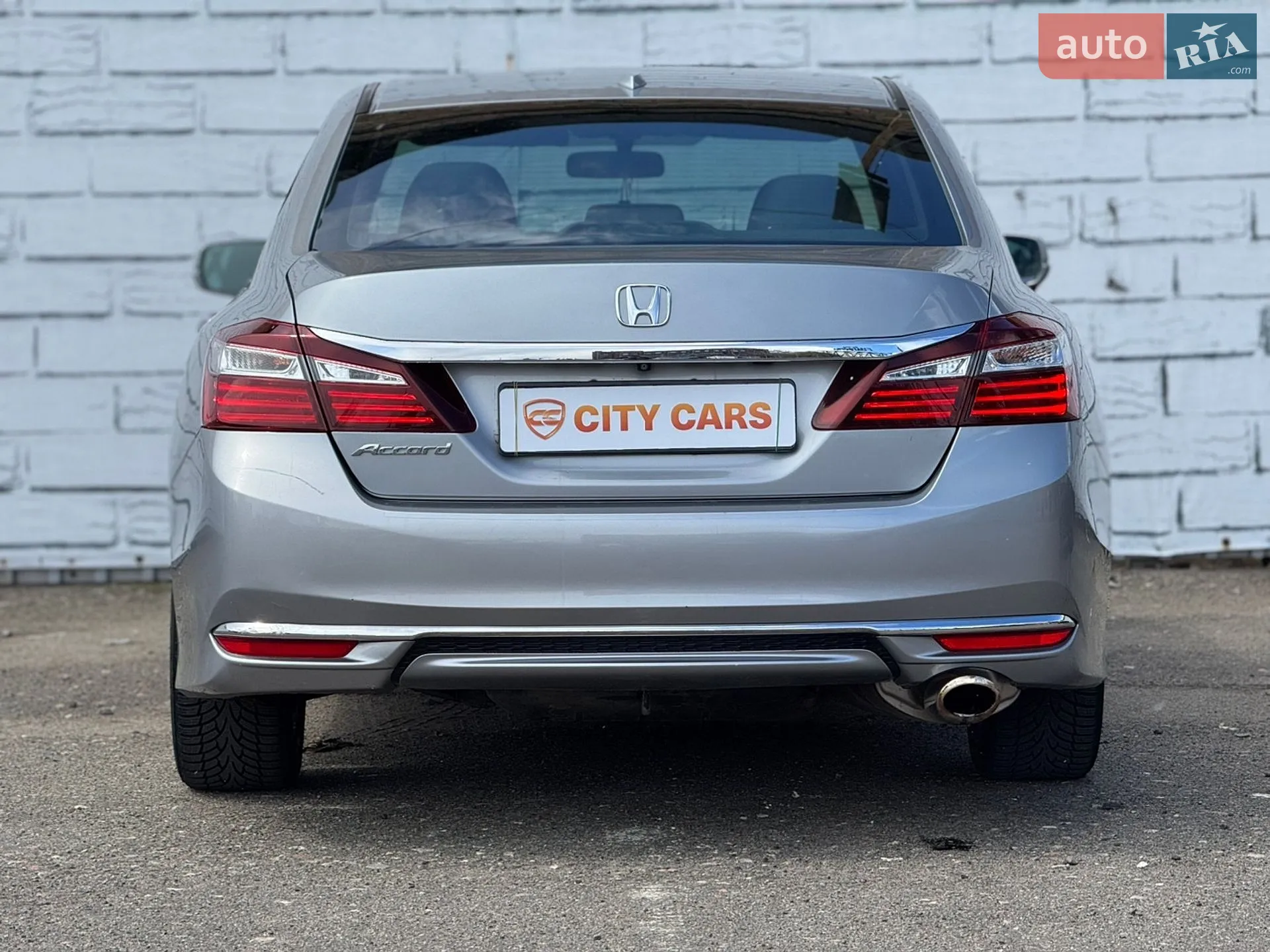 2016 Honda Accord - мініатюра 16