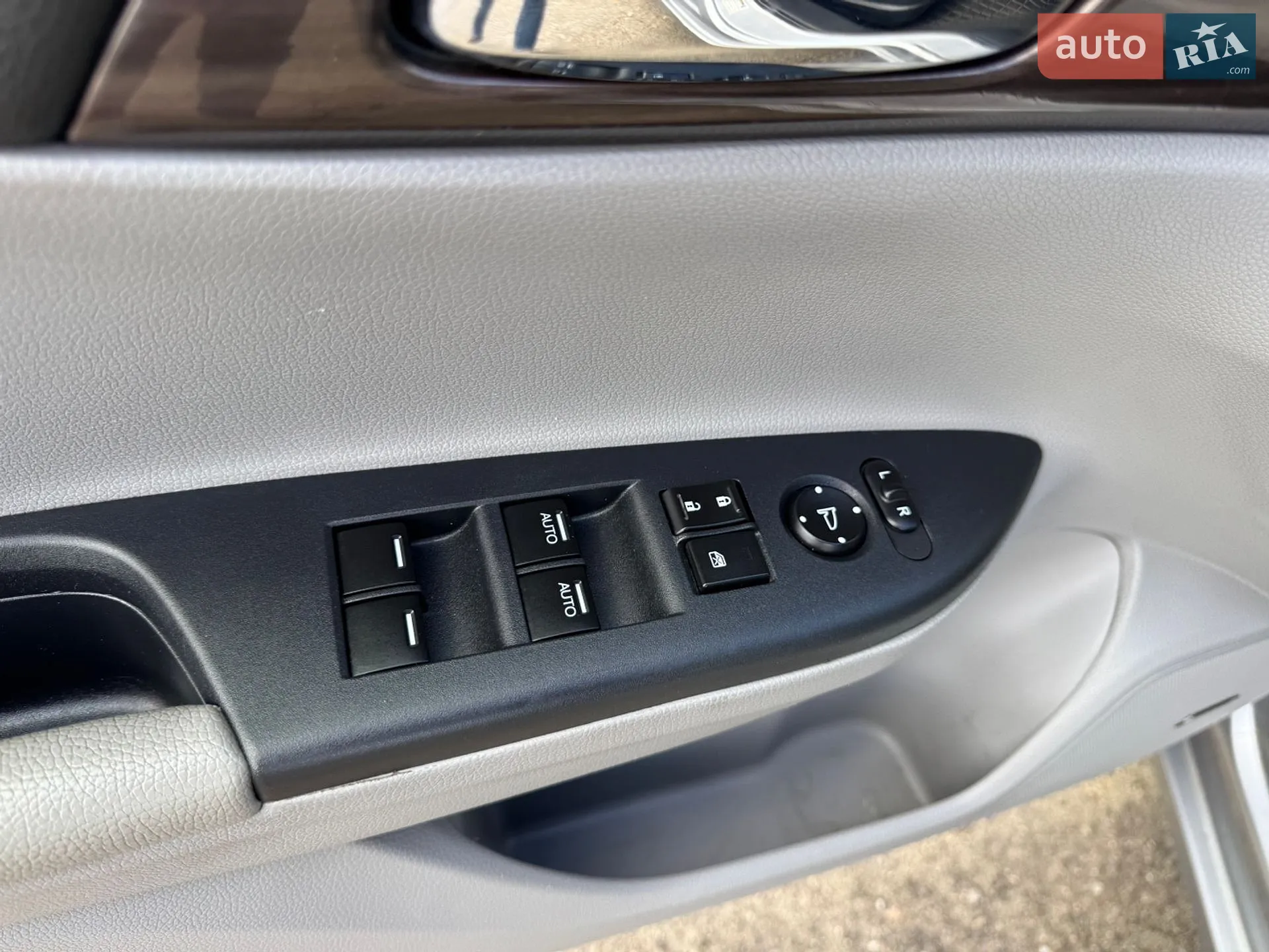 2016 Honda Accord - мініатюра 35
