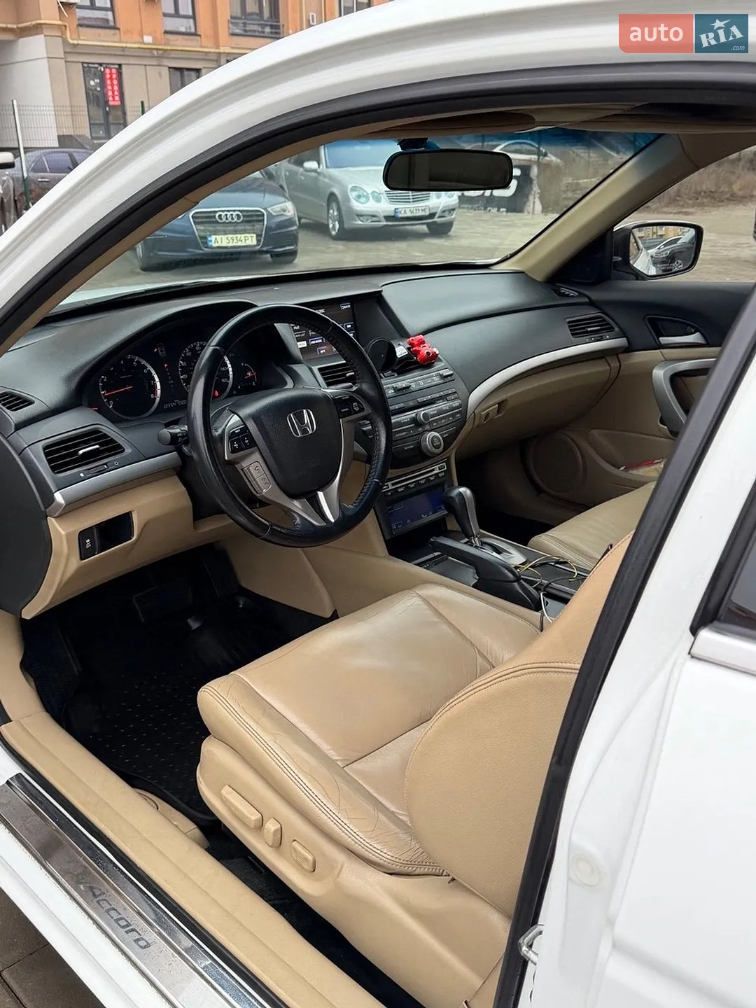 2011 Honda Accord - мініатюра 13