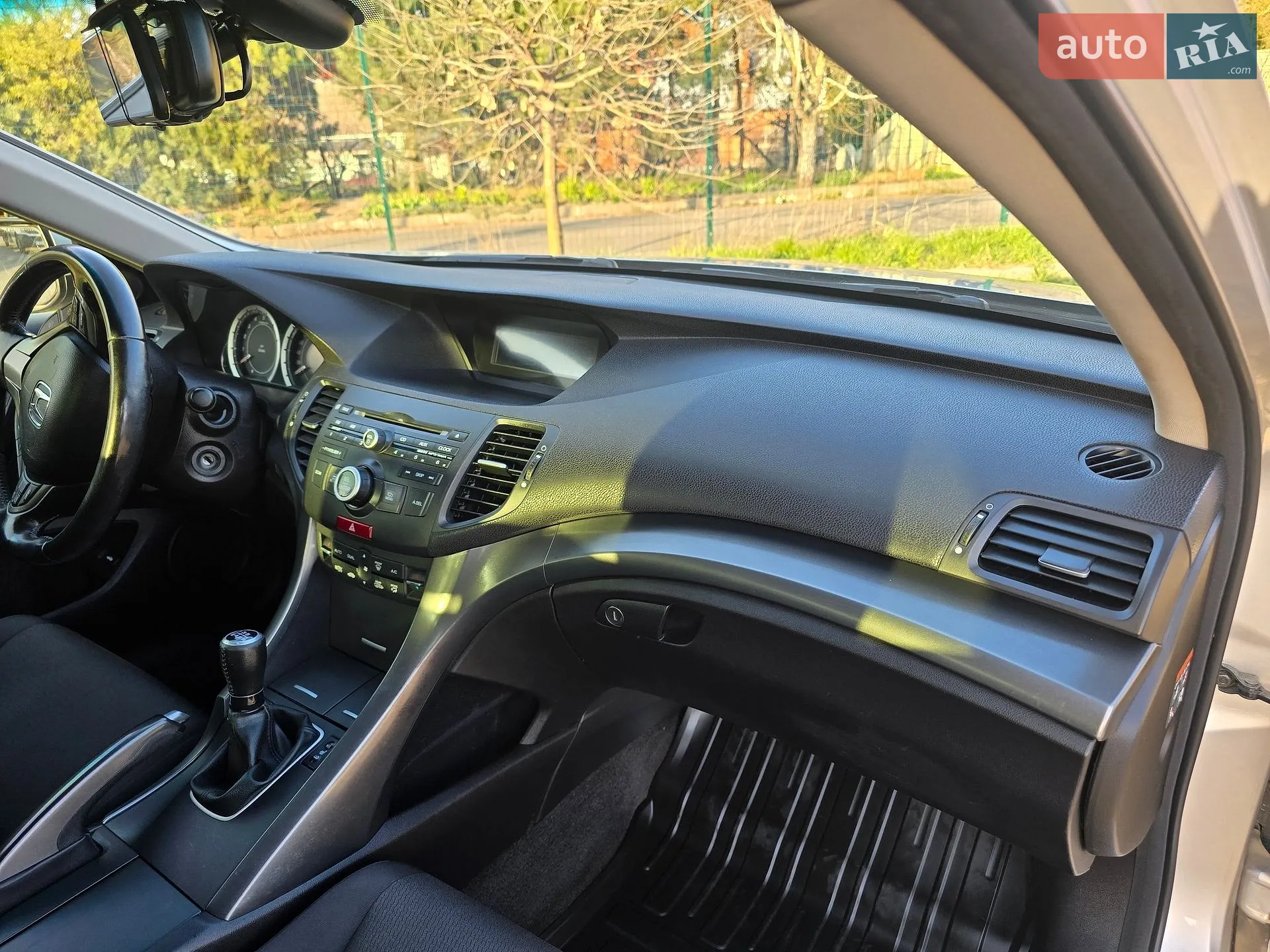 2011 Honda Accord - мініатюра 55