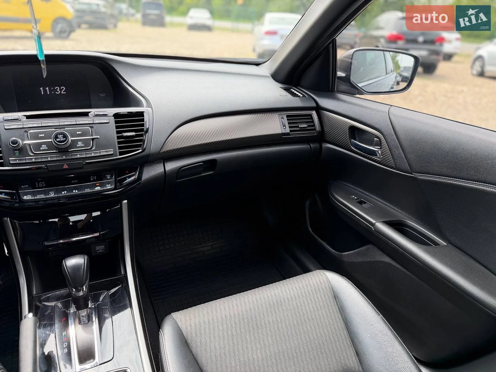 2015 Honda Accord - мініатюра 28