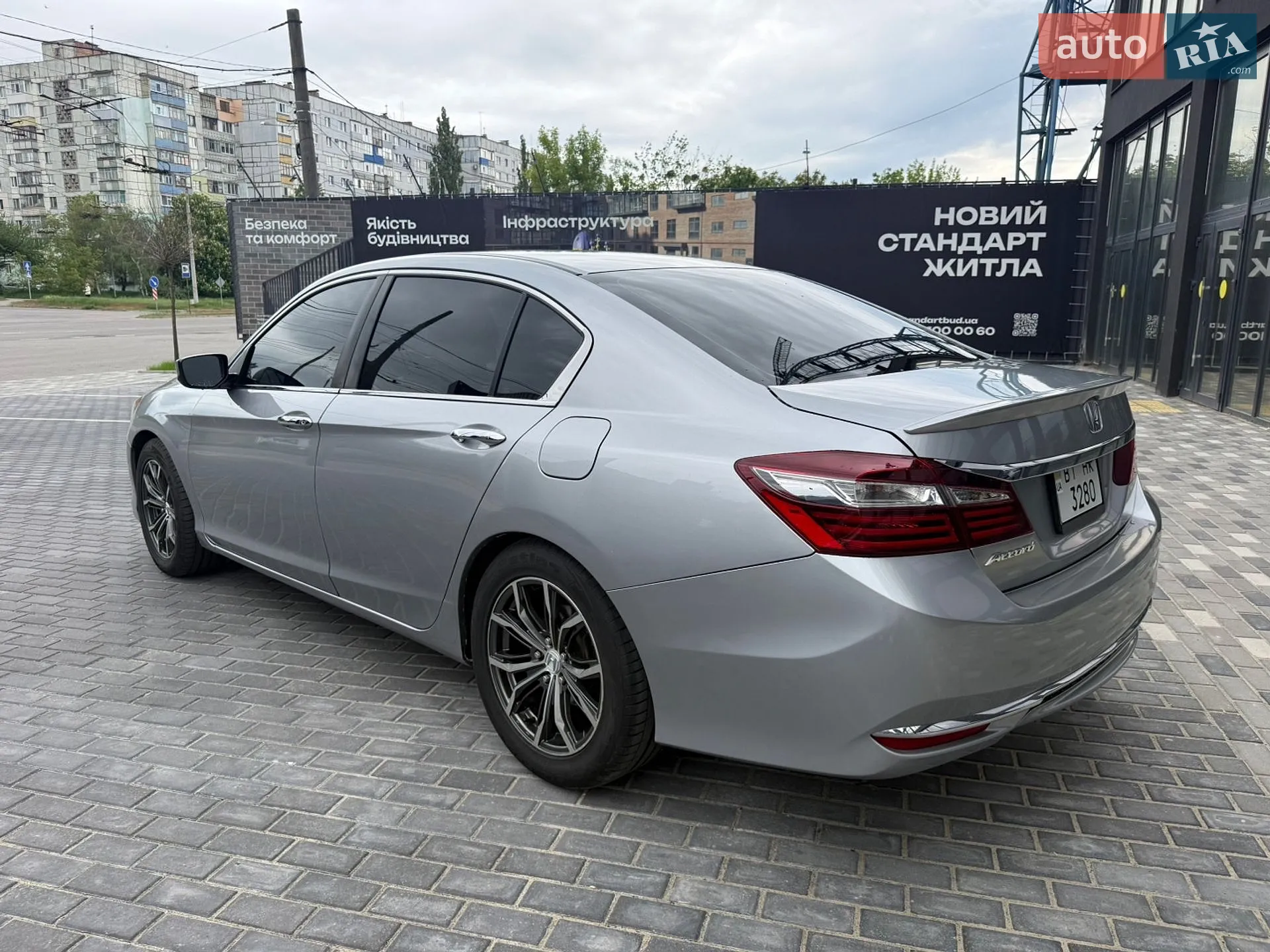 2017 Honda Accord - мініатюра 2