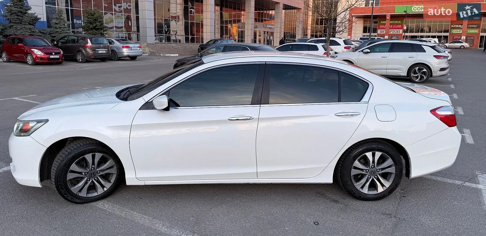 2014 Honda Accord - мініатюра 11