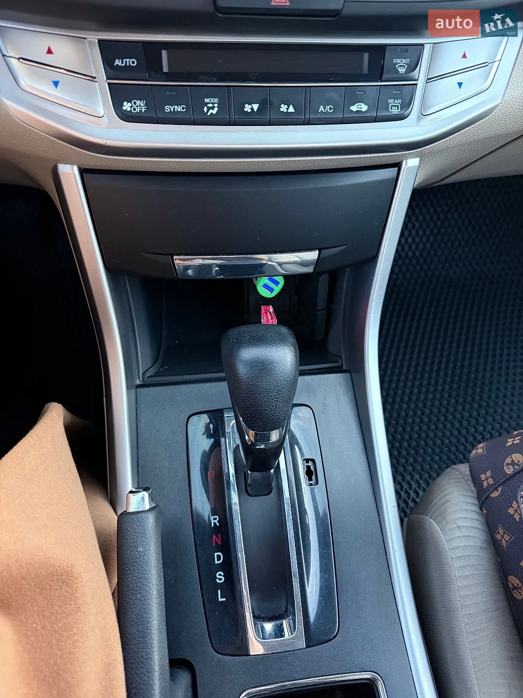 2014 Honda Accord - мініатюра 18