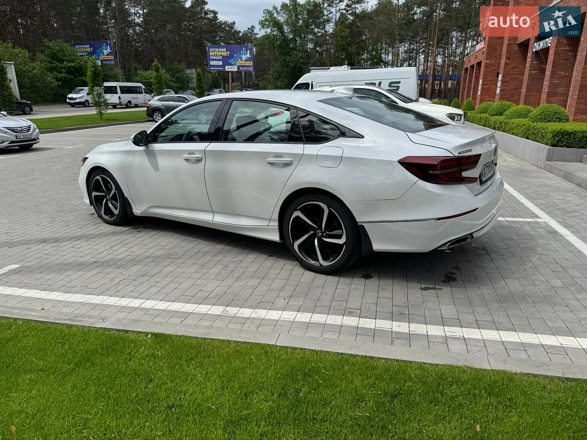 2019 Honda Accord - мініатюра 11