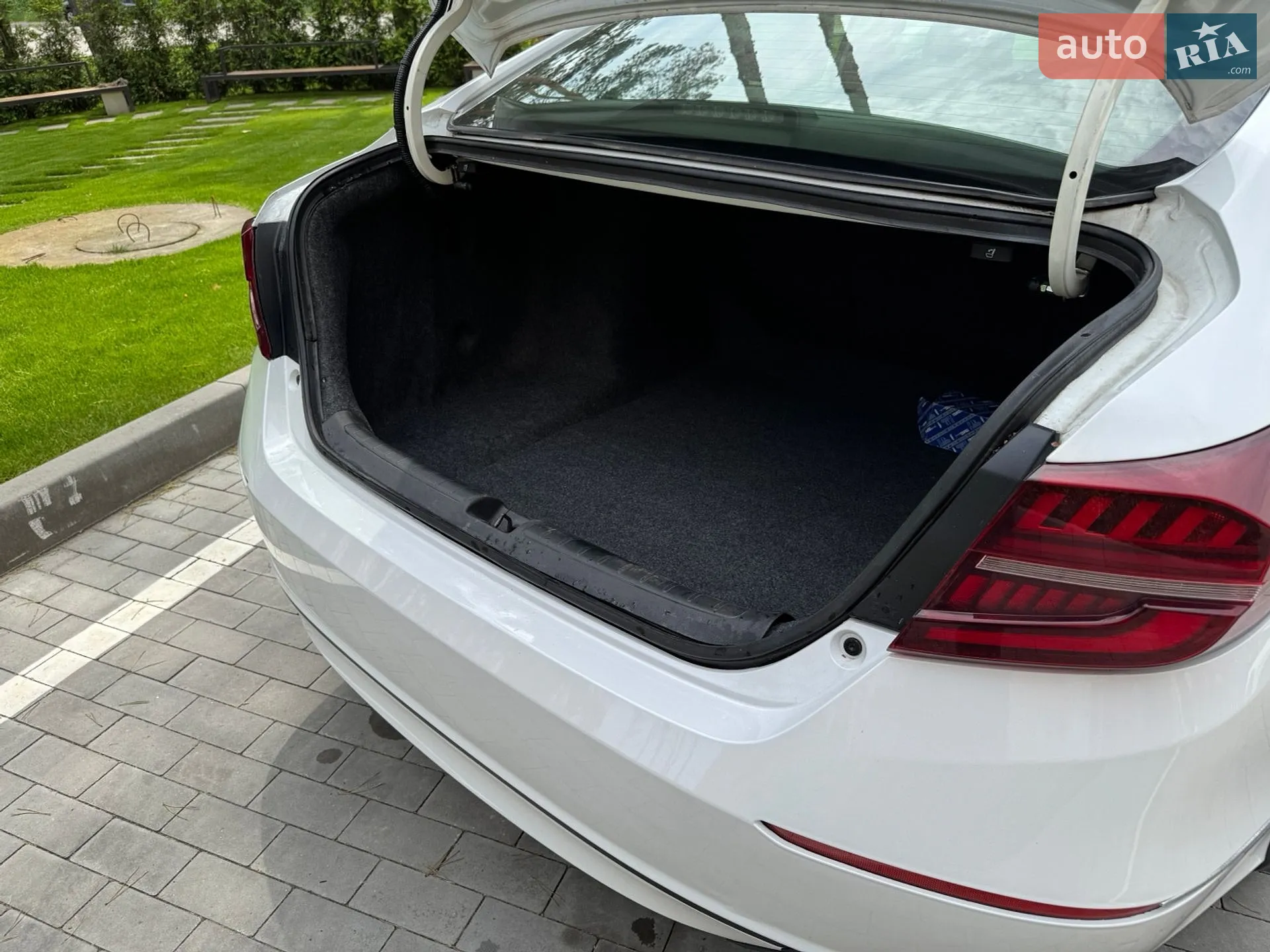 2019 Honda Accord - мініатюра 27