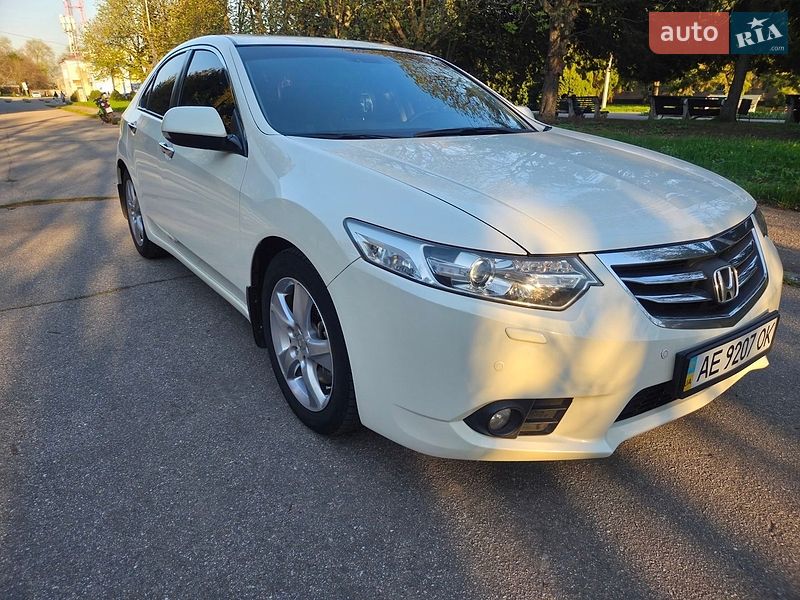 Honda Accord 2011