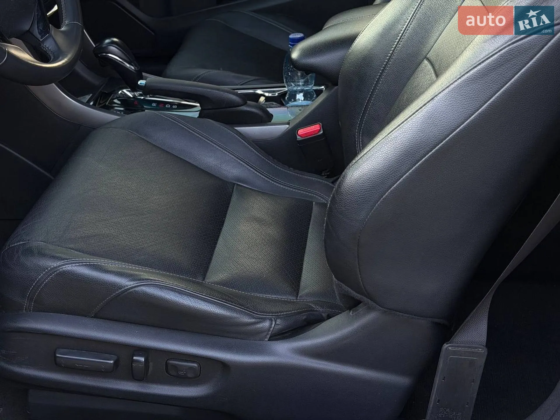 2016 Honda Accord - мініатюра 18